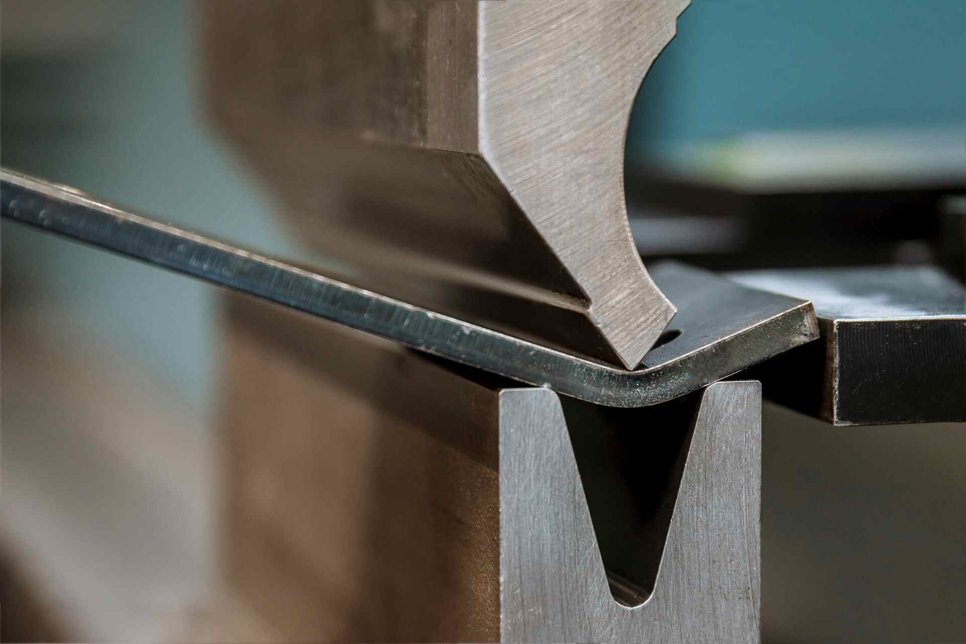 Piegatura lamiera ferro acciaio alluminio - Mobilferro